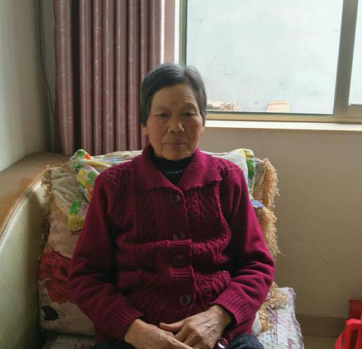 老兵万德友的女儿万庆娟